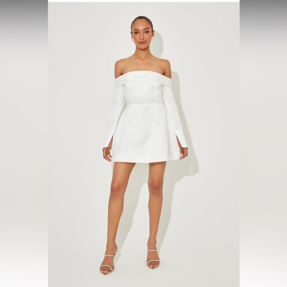 Chic Off-Shoulder White Dress